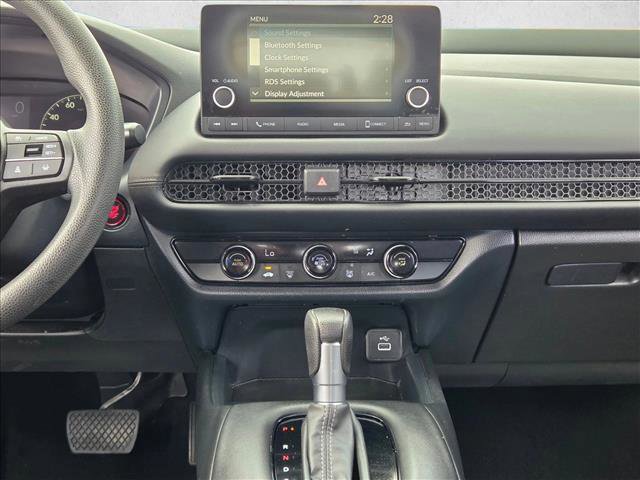 Used 2023 Honda HR-V LX image 14