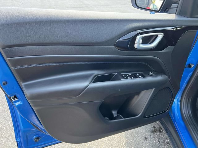New 2026 Jeep Compass Latitude AWD/4WD image 12