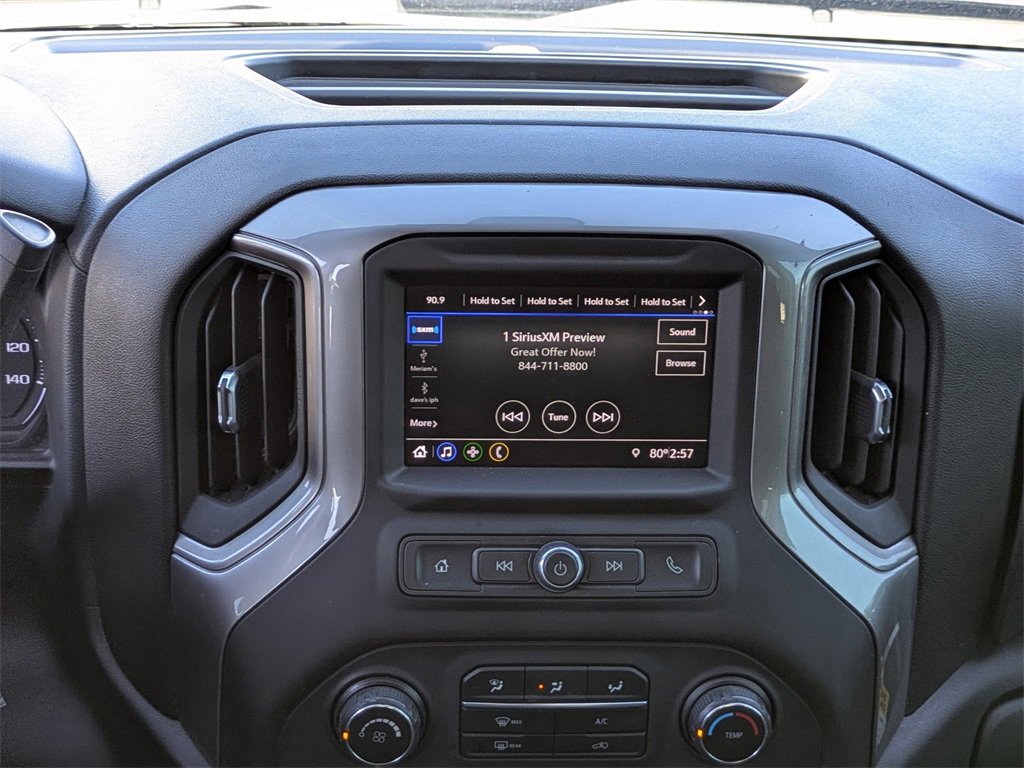 Used 2021 Chevrolet Silverado 1500 Custom image 17