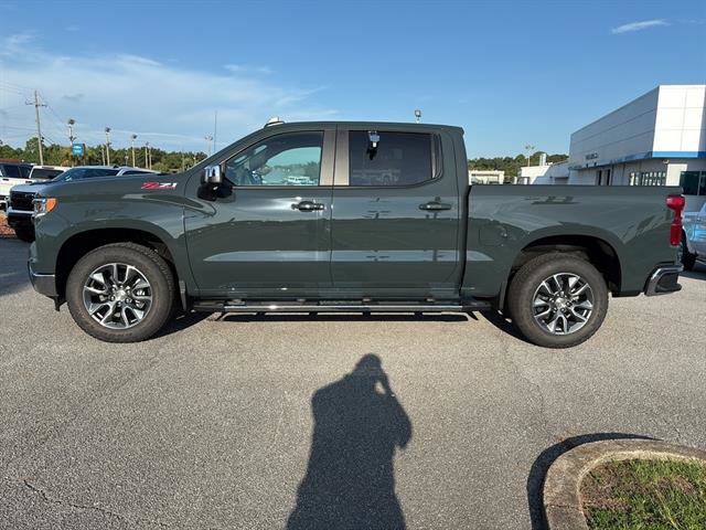 New 2026 Chevrolet Silverado 1500 LT w/ Z71 Off-Road Package image 3