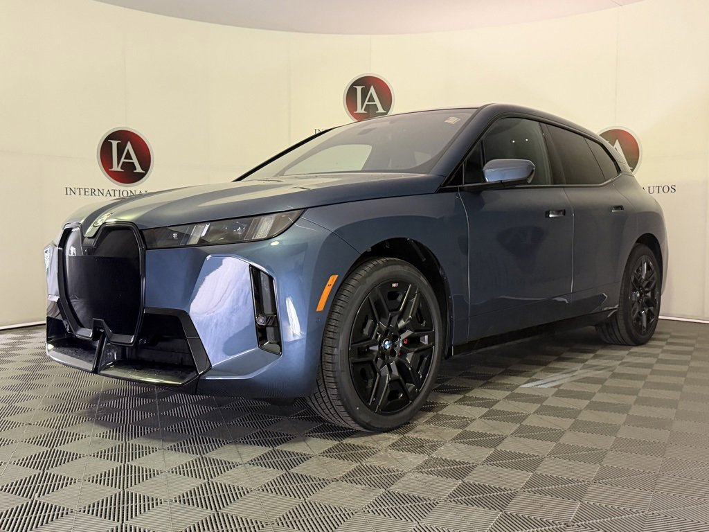 New 2026 BMW iX xDrive45 w/ M Sport Package image 3