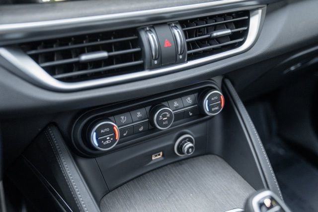 Used 2023 Alfa Romeo Stelvio Ti w/ Active Assist Plus Package AWD/4WD image 37