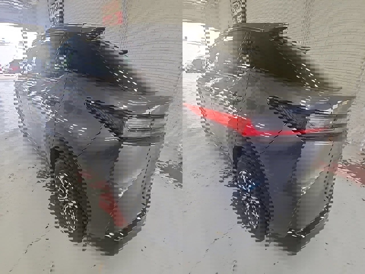 Used 2024 Lexus RZ 300e Premium w/ Accessory Package (2T) image 6