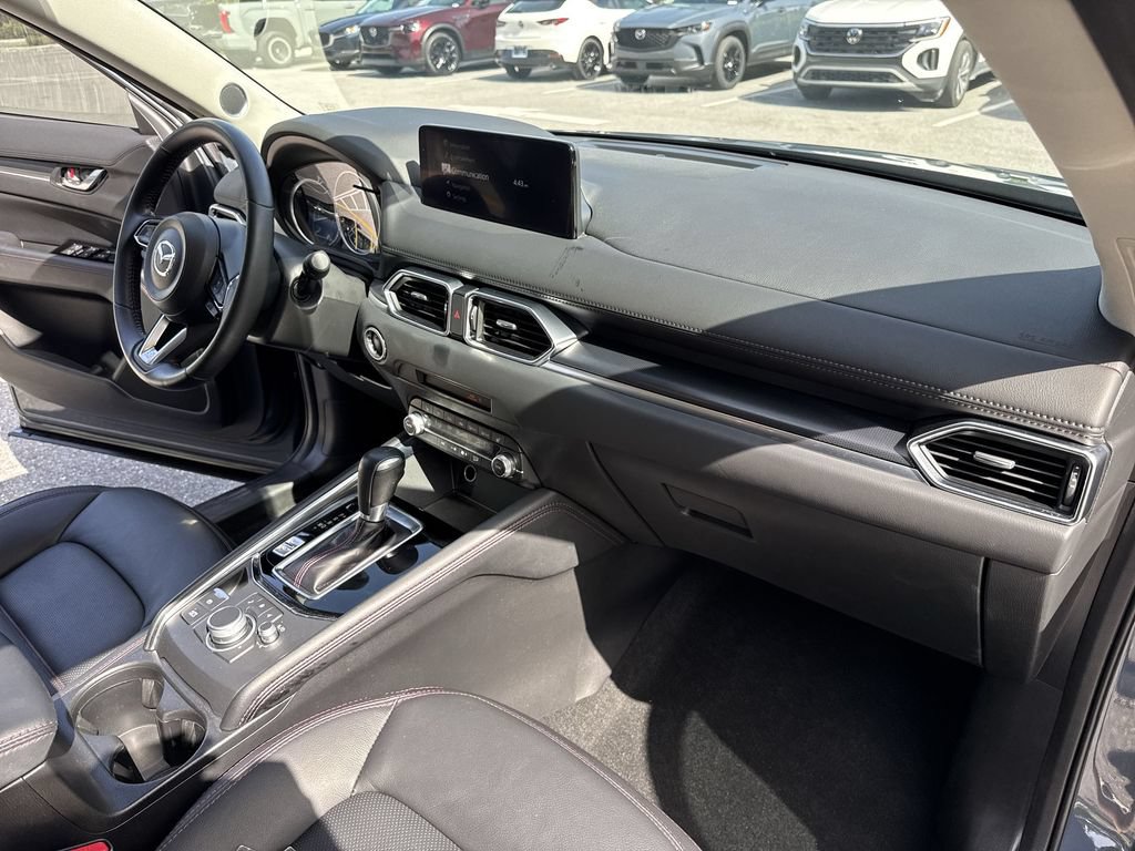 Certified 2021 MAZDA CX-5 Carbon Edition AWD/4WD image 32
