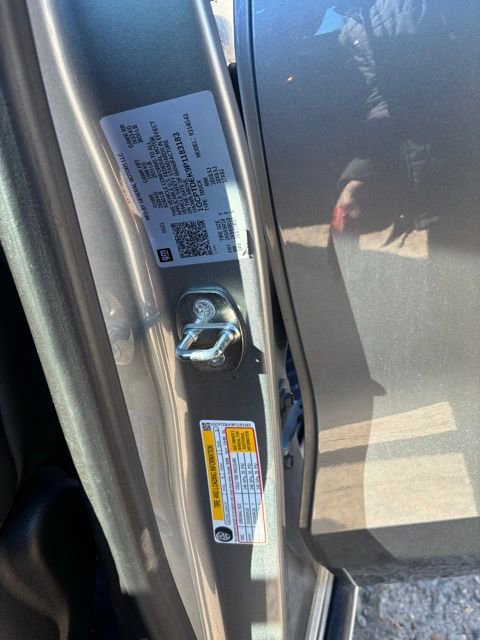 Used 2023 Chevrolet Colorado Z71 w/ Z71 Convenience Package 2 image 25