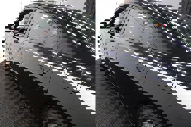 Used 2013 Dodge Charger SE image 8