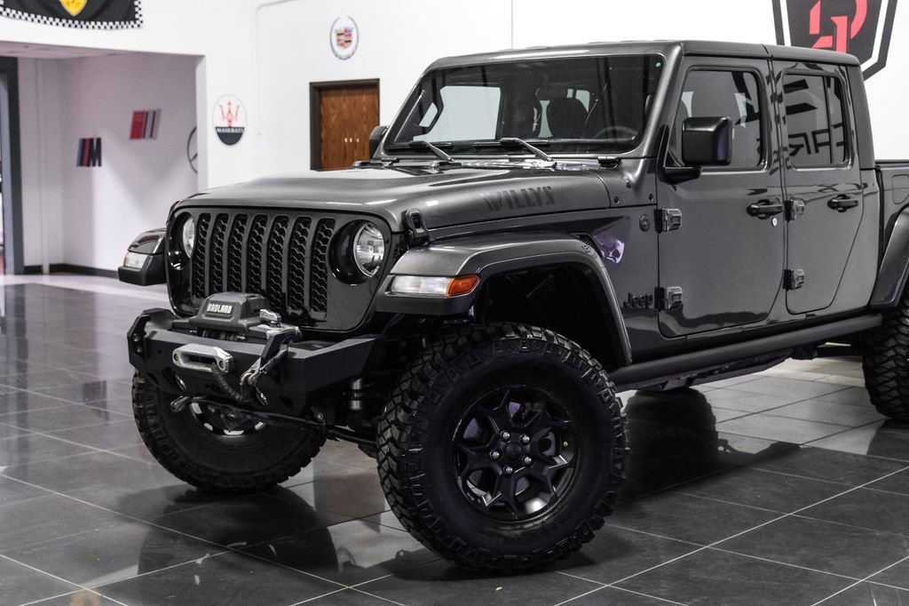 Used 2023 Jeep Gladiator Willys image 8