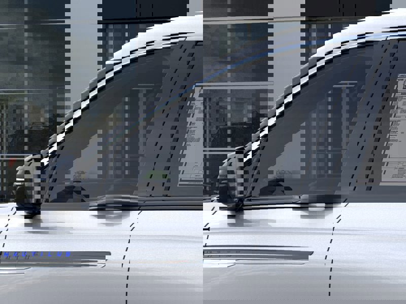 New 2026 Lincoln Nautilus Premier w/ Equipment Group 102A image 20