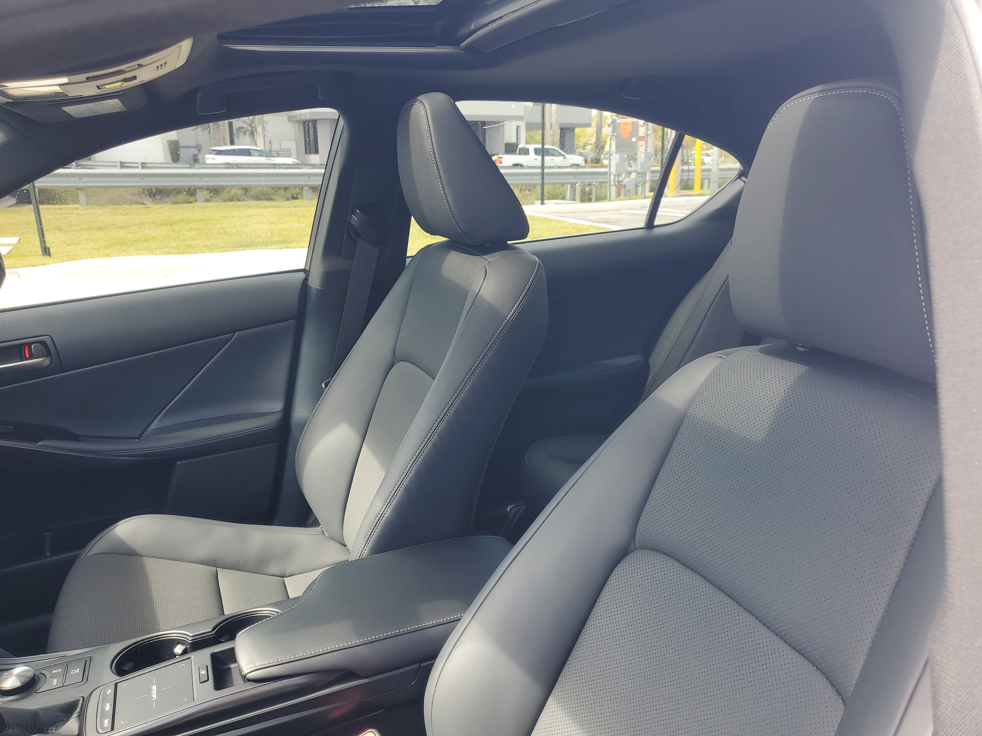 Certified 2025 Lexus IS 350 F Sport w/ Accessory Package 2 RWD image 16