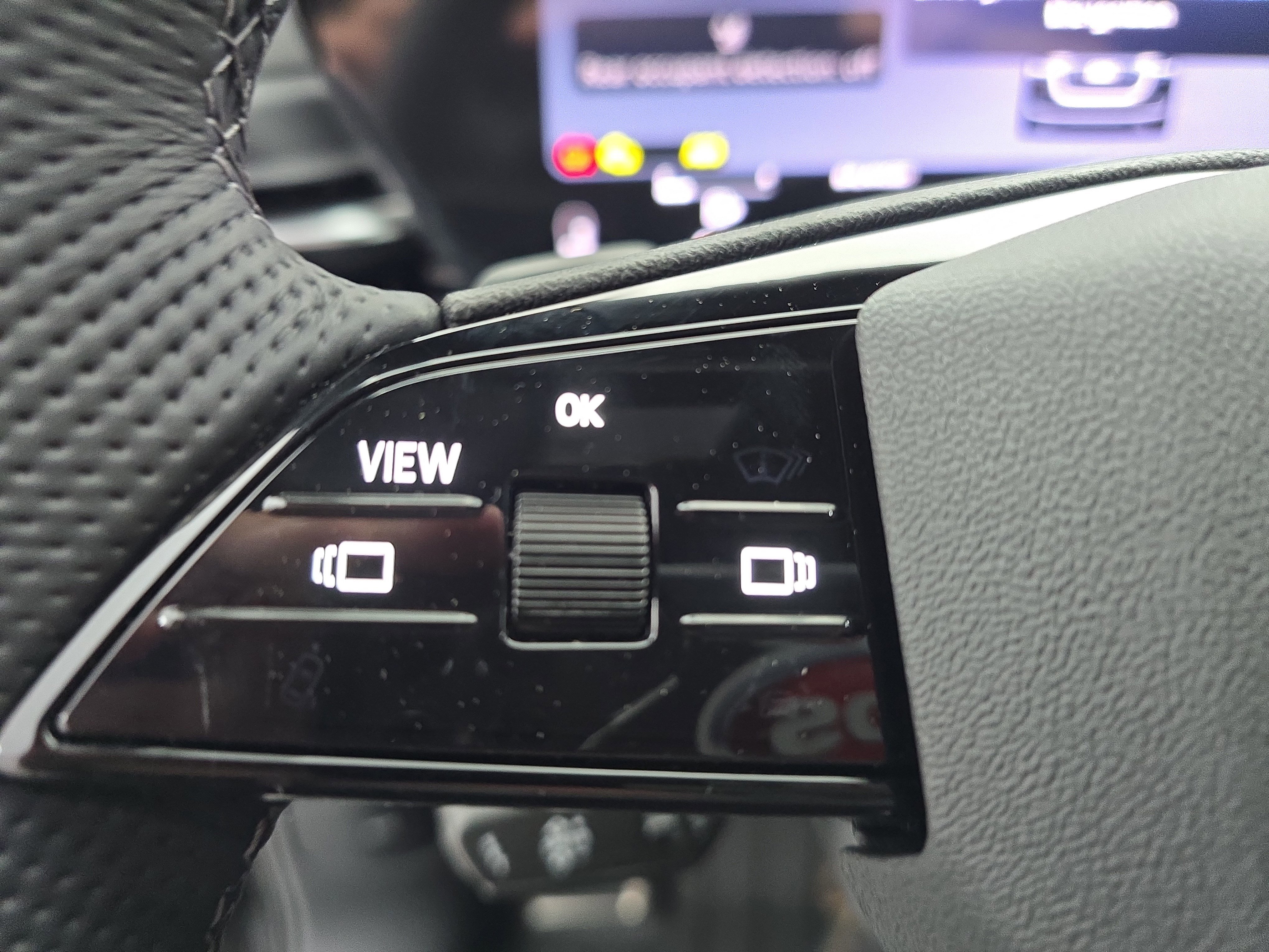 New 2026 Audi SQ5 Premium Plus image 17