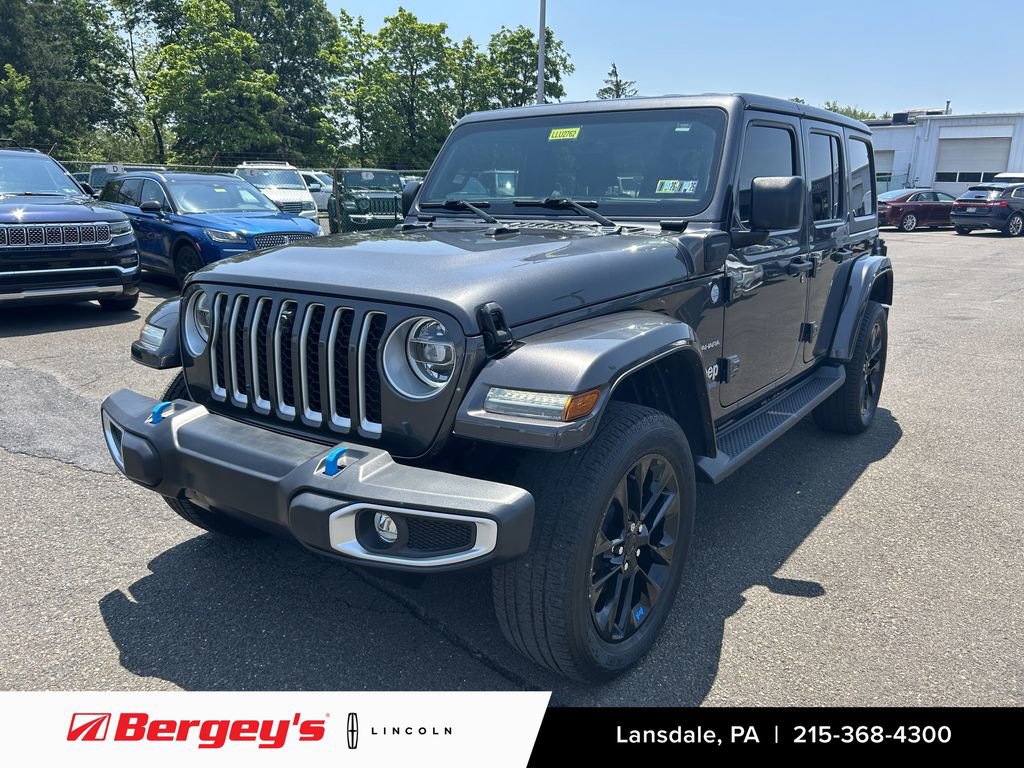 Used 2022 Jeep Wrangler Unlimited Sahara w/ Cold Weather Group