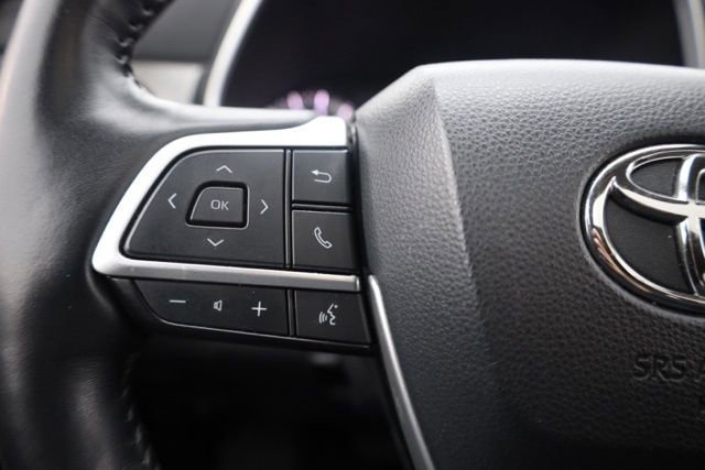 Used 2022 Toyota Highlander Limited image 24
