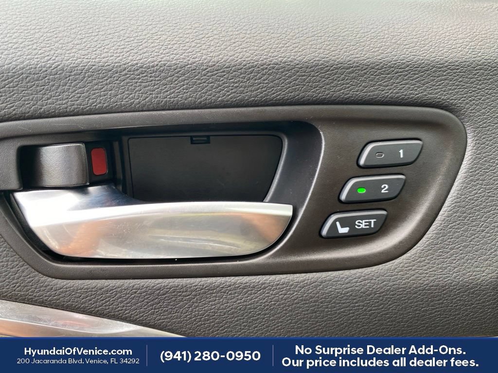Used 2020 Acura MDX w/ Technology Package AWD/4WD image 9