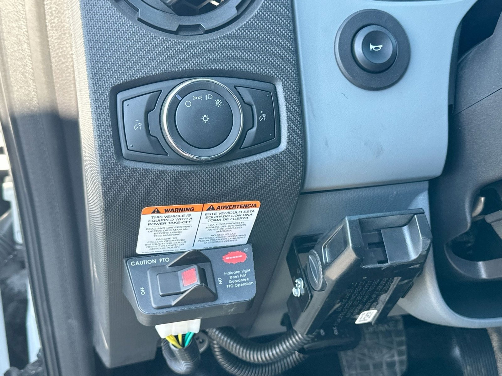 New 2026 Ford F750 2WD Crew Cab Super Duty image 19