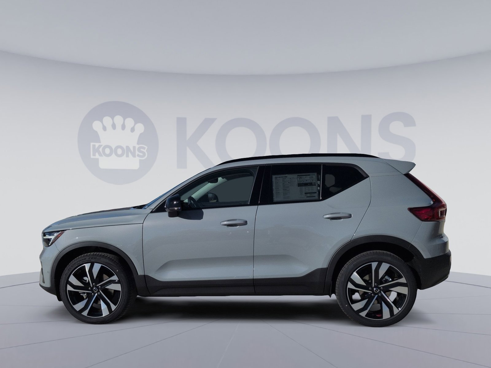 New 2026 Volvo XC40 B5 Ultra w/ Protection Package Premier image 2