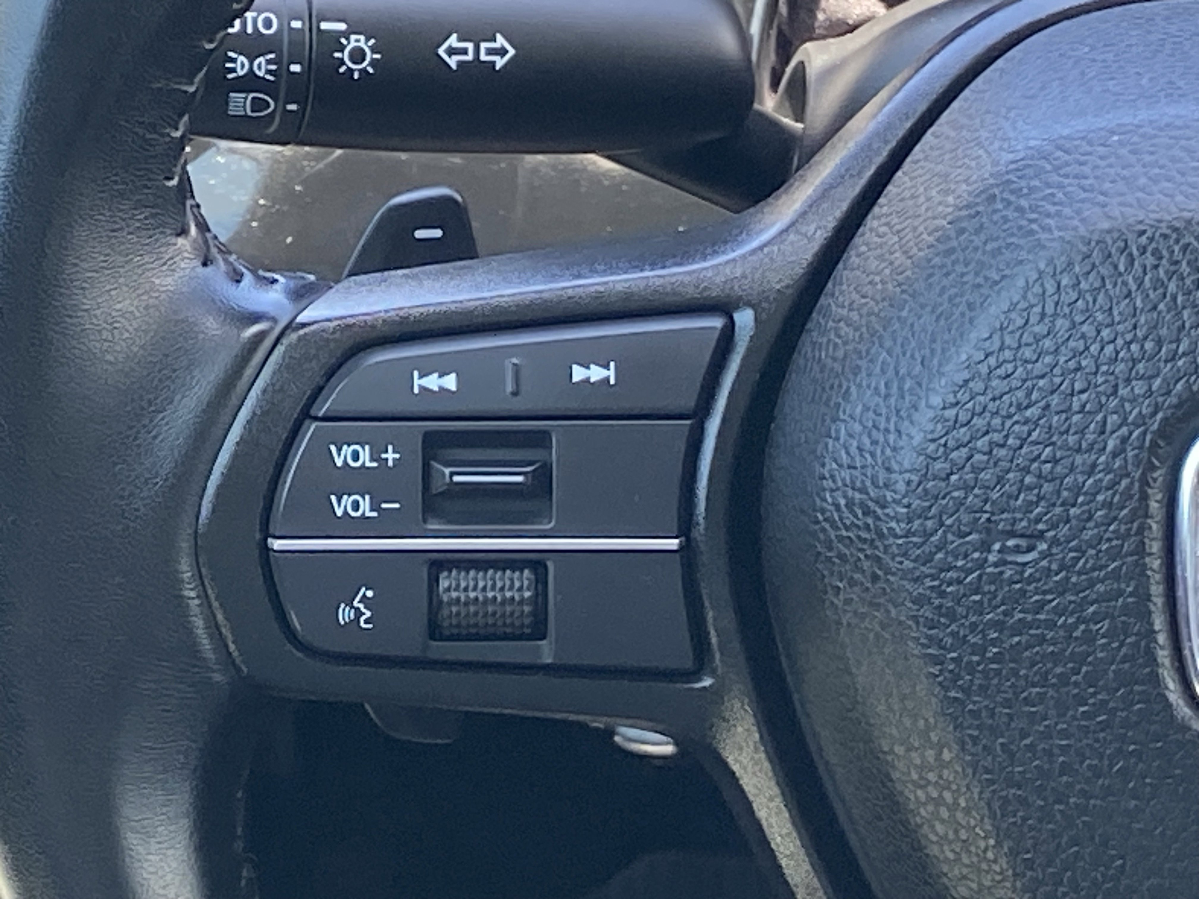 Used 2024 Honda Accord EX-L image 17