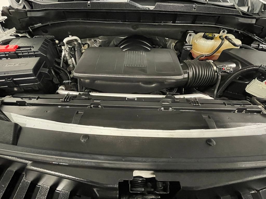 Used 2022 Chevrolet Tahoe Z71 w/ Luxury Package image 47