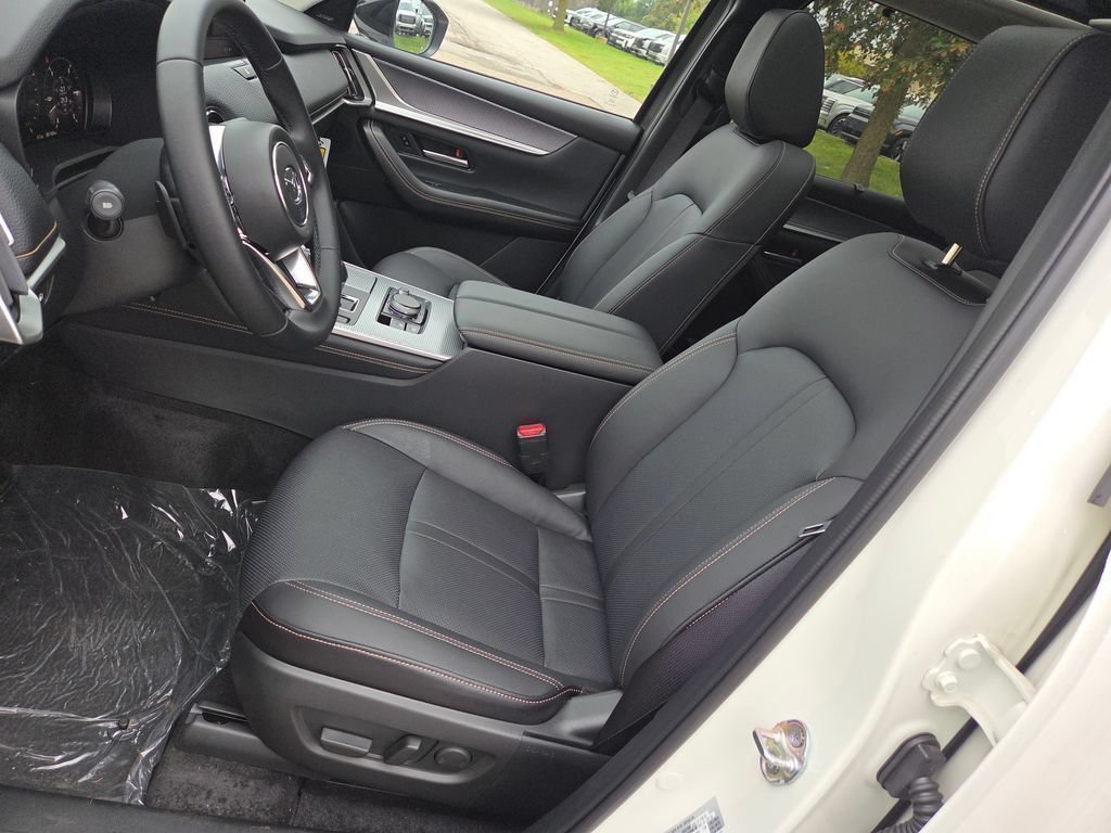 New 2026 MAZDA CX-90 Plug-In Hybrid w/Premium Sport AWD/4WD image 11
