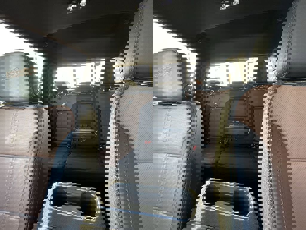 Certified 2024 Chevrolet Silverado 3500 High Country w/ High Country Premium Package image 20