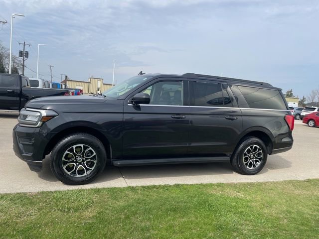 Used 2024 Ford Expedition Max XLT AWD/4WD image 11
