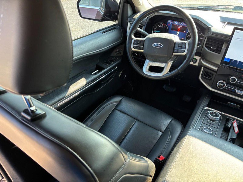 Used 2023 Ford Expedition XLT AWD/4WD image 15