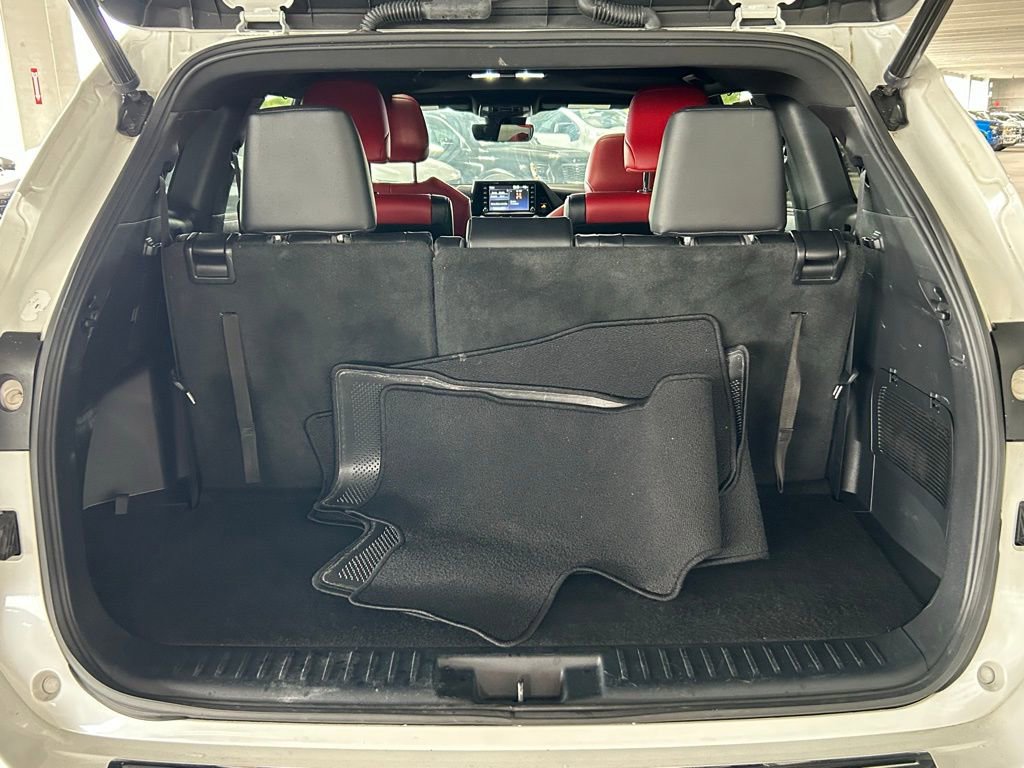 Used 2022 Toyota Highlander XSE image 35