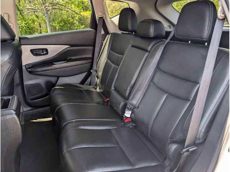 Used 2023 Nissan Murano SV FWD image 14
