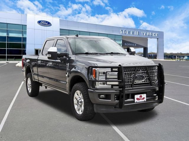 Used 2019 Ford F250 Platinum w/ Platinum Ultimate Package AWD/4WD image 6