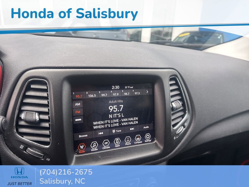 Used 2019 Jeep Compass Trailhawk image 12