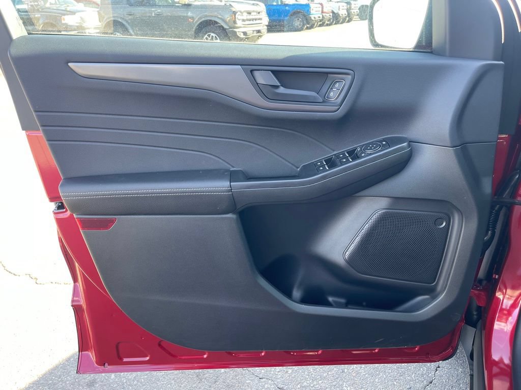 New 2026 Ford Escape Active FWD image 16