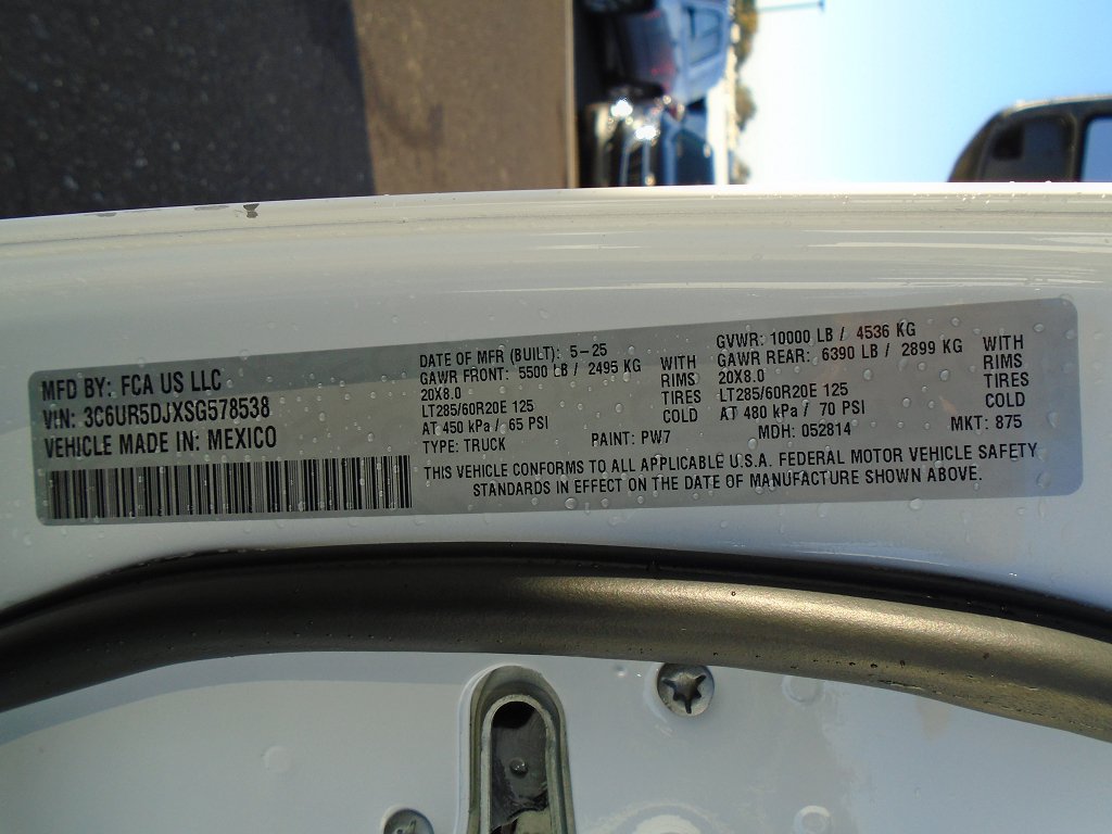 Certified 2025 RAM 2500 Big Horn AWD/4WD image 20