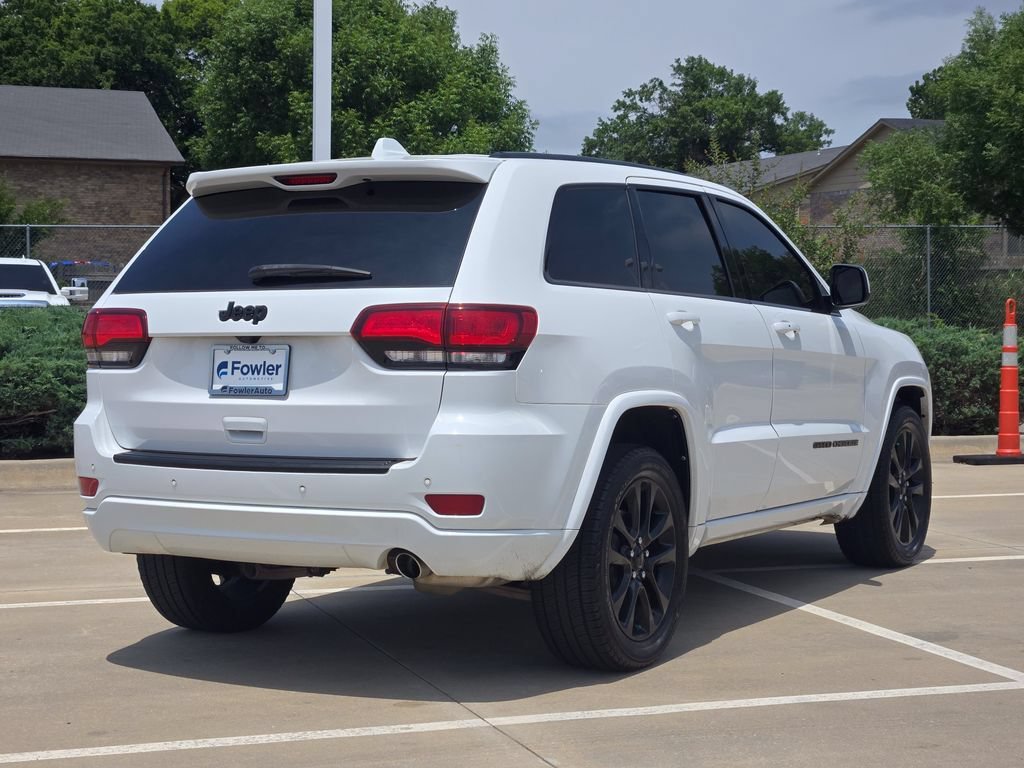 Used 2021 Jeep Grand Cherokee Laredo X RWD image 7