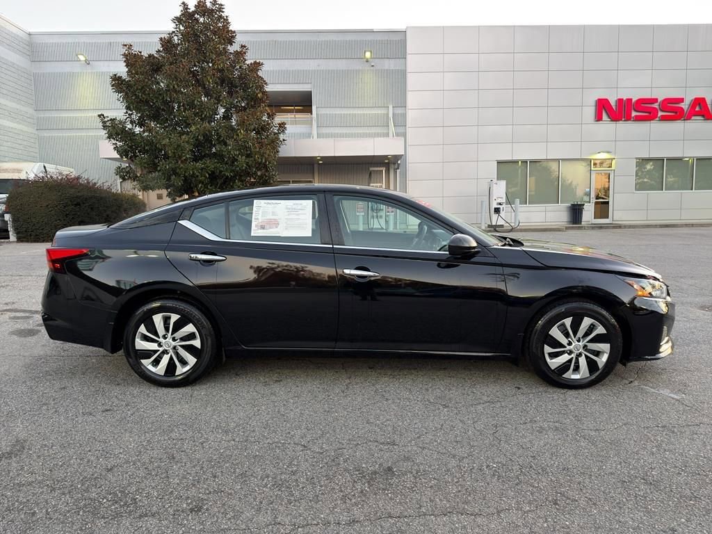 Certified 2024 Nissan Altima 2.5 S image 8