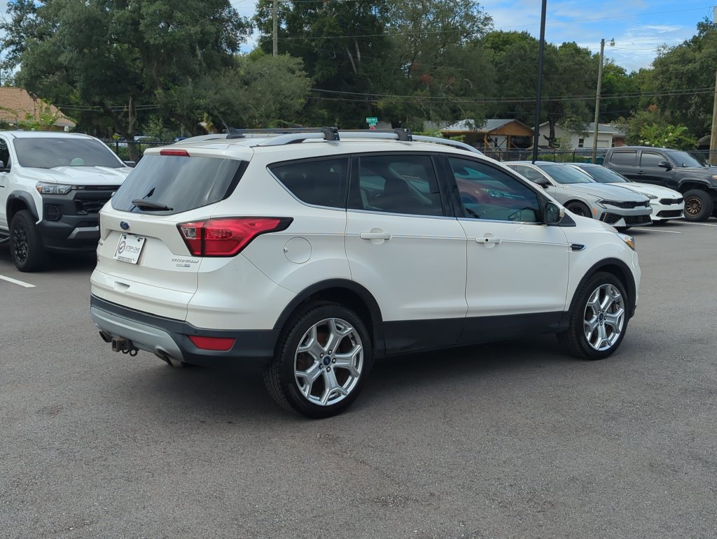 Used 2019 Ford Escape Titanium AWD/4WD image 7