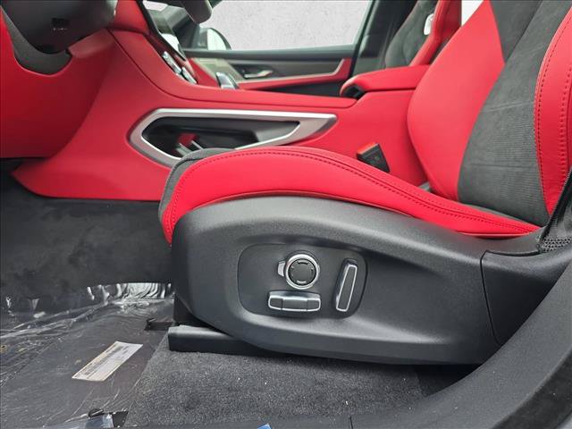 New 2026 Jaguar F-PACE SVR 575 Edition AWD/4WD image 28