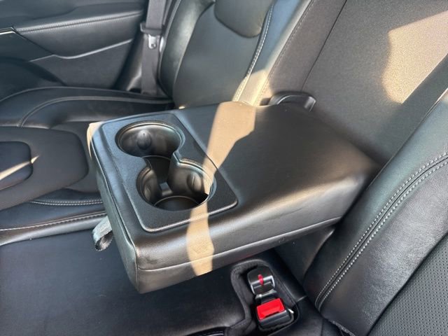 Used 2023 Jeep Cherokee Altitude Lux AWD/4WD image 31