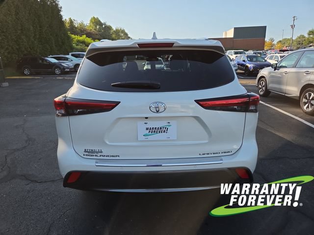 Used 2021 Toyota Highlander Limited AWD/4WD image 6