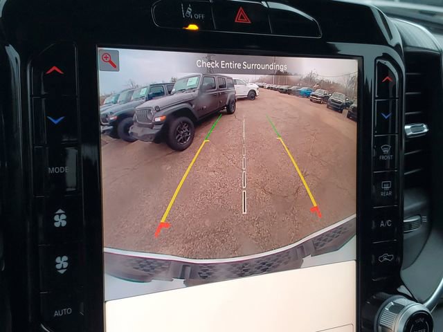 New 2026 RAM 1500 4x4 Crew Cab image 10