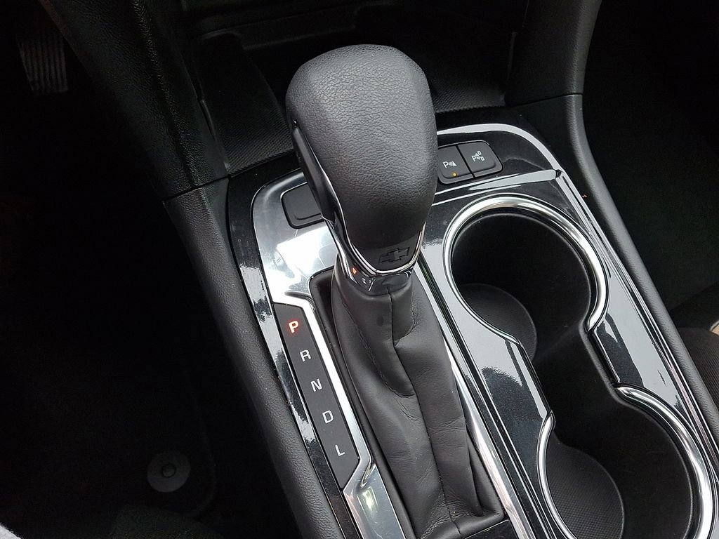 Used 2023 Chevrolet Equinox Premier image 15