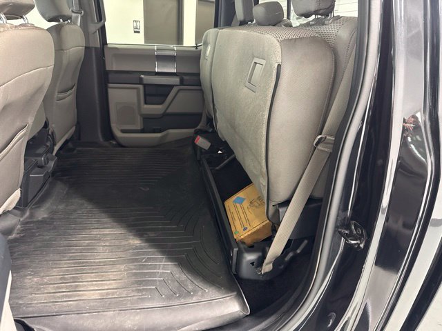Used 2015 Ford F150 XLT w/ Equipment Group 302A Luxury AWD/4WD image 24