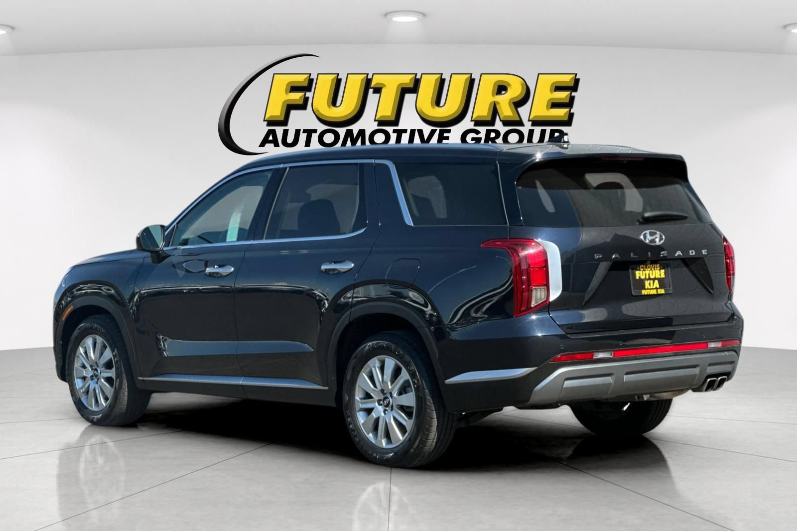 Used 2025 Hyundai Palisade SEL FWD image 6