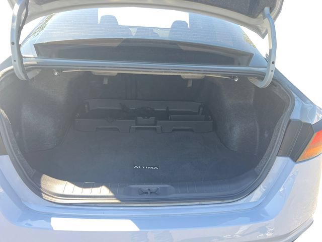 Used 2024 Nissan Altima 2.5 SR AWD/4WD image 19