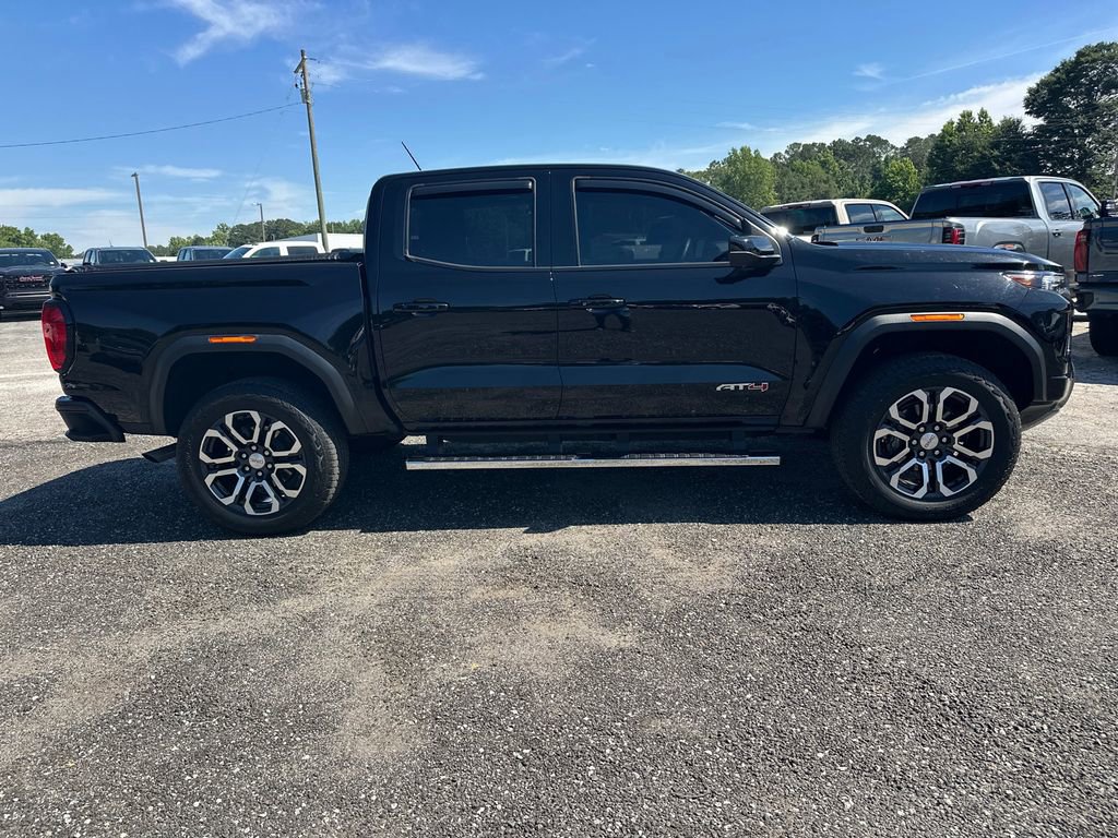 Used 2023 GMC Canyon AT4 w/ AT4 Premium Package AWD/4WD image 5