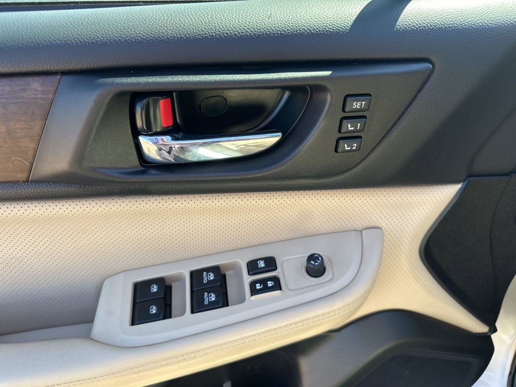 Used 2017 Subaru Outback 2.5i Limited image 18