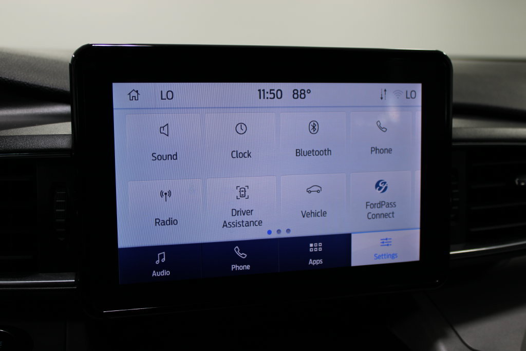 Used 2023 Ford Explorer XLT w/ Equipment Group 202A RWD image 32