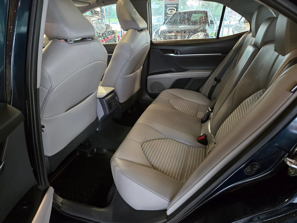 Used 2020 Toyota Camry SE w/ Audio Package FWD image 15