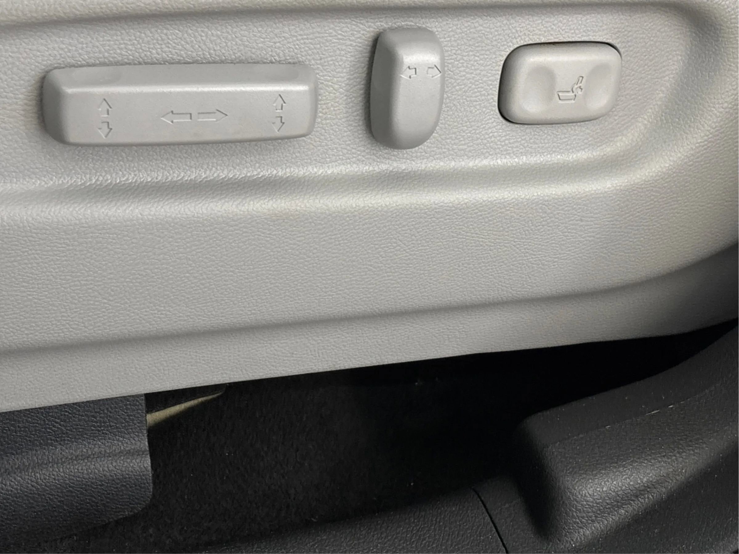 Used 2021 Honda Pilot EX image 25