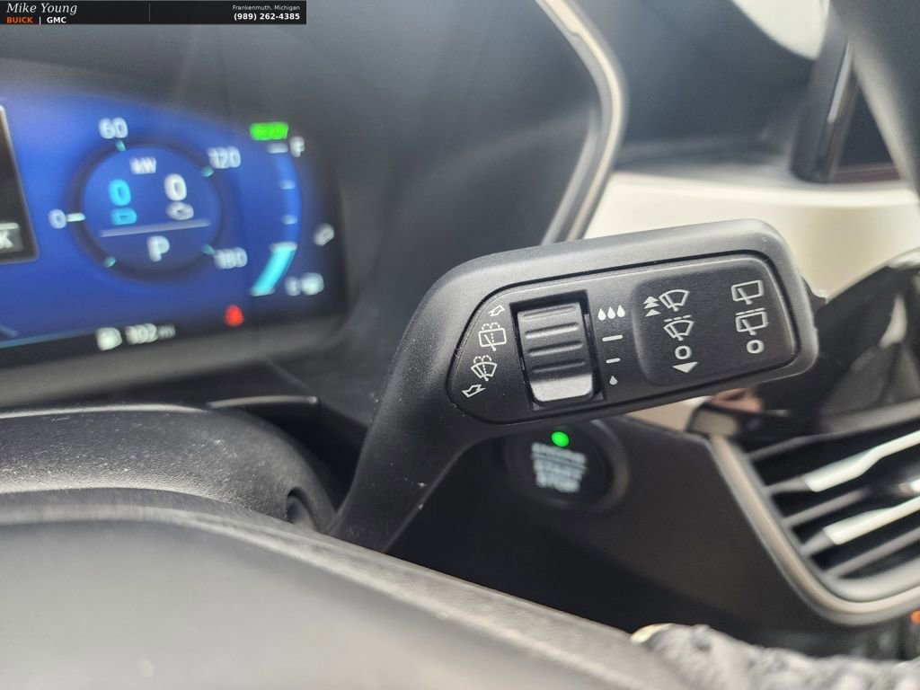 Used 2020 Ford Escape SE Sport image 30