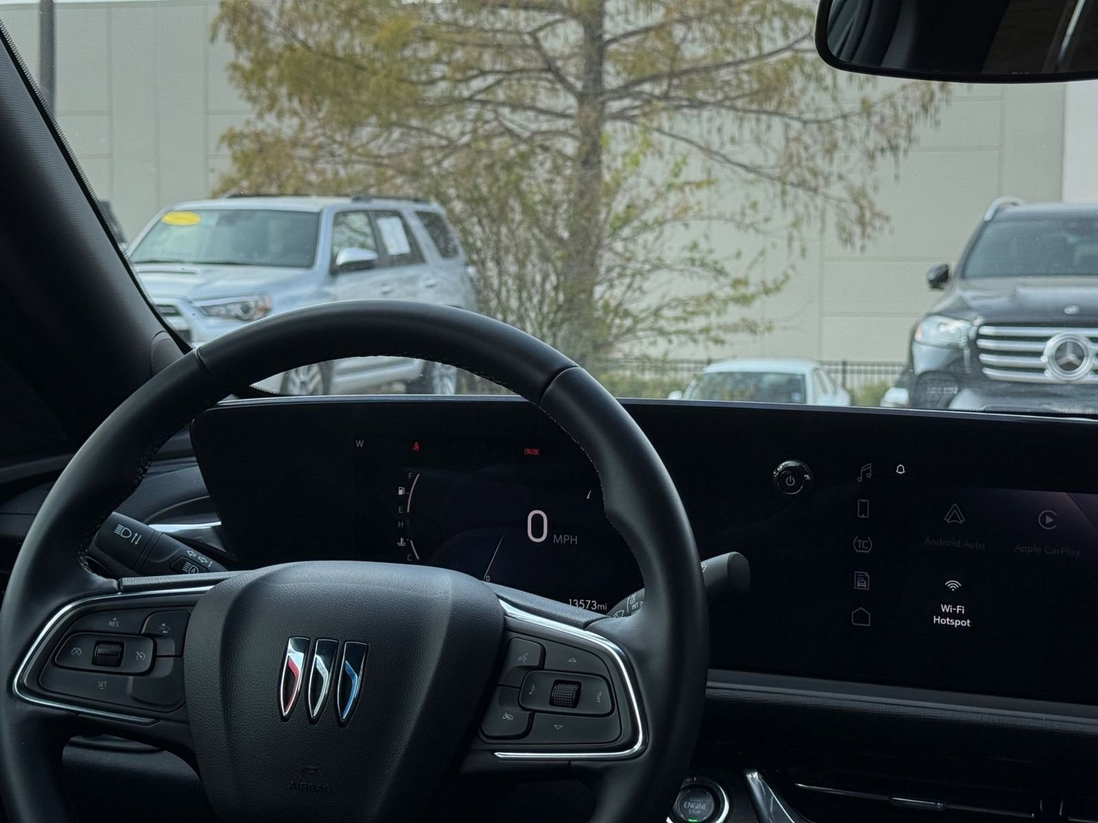 Used 2025 Buick Envista Sport Touring image 34