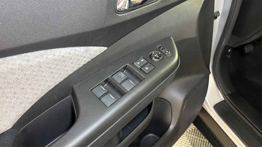 Used 2016 Honda CR-V EX image 21